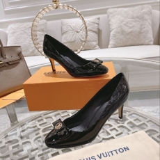 Louis Vuitton Heeled Shoes